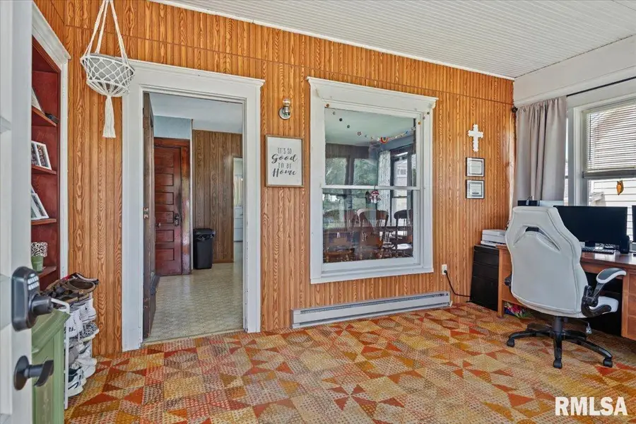 303 W 2nd Street, Assumption, IL 62510 - #2
