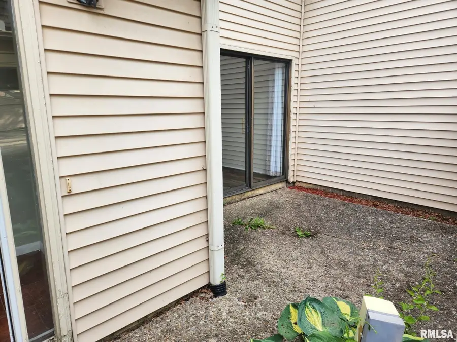 22 Country Place, Springfield, IL 62703 - #2