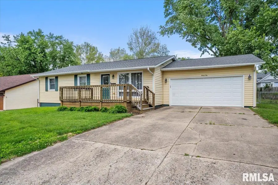 94 Downing Drive, Chatham, IL 62629 - #2