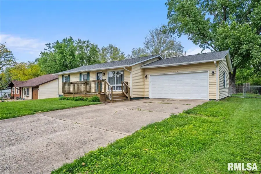 94 Downing Drive, Chatham, IL 62629 - #3