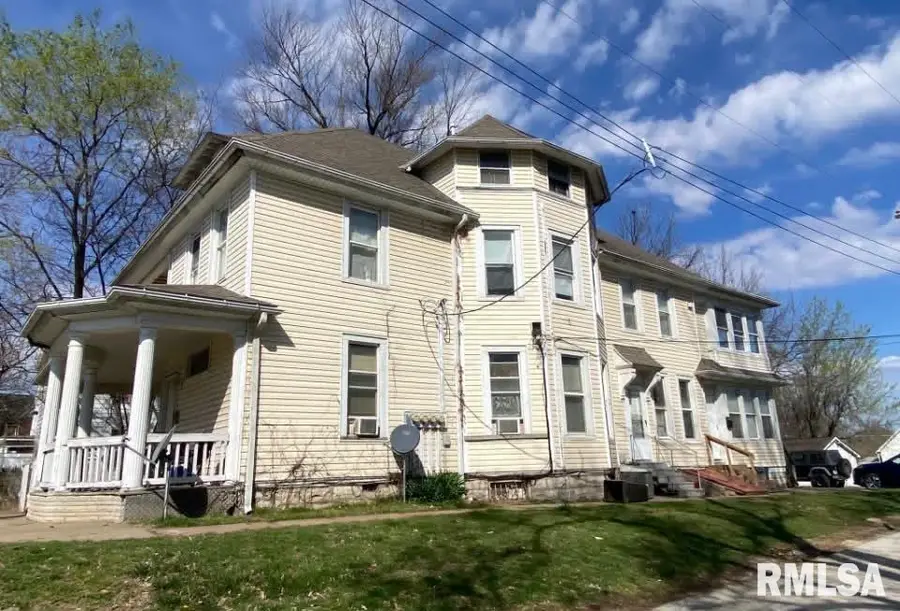 537 Locust Street, Quincy, IL 62301 - #2