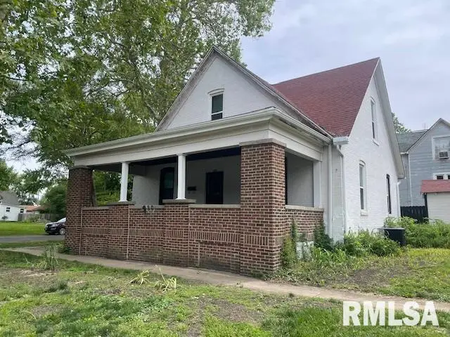 930 N 8th Street, Springfield, IL 62702 - #1