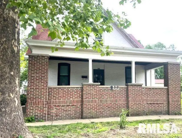 930 N 8th Street, Springfield, IL 62702 - #2