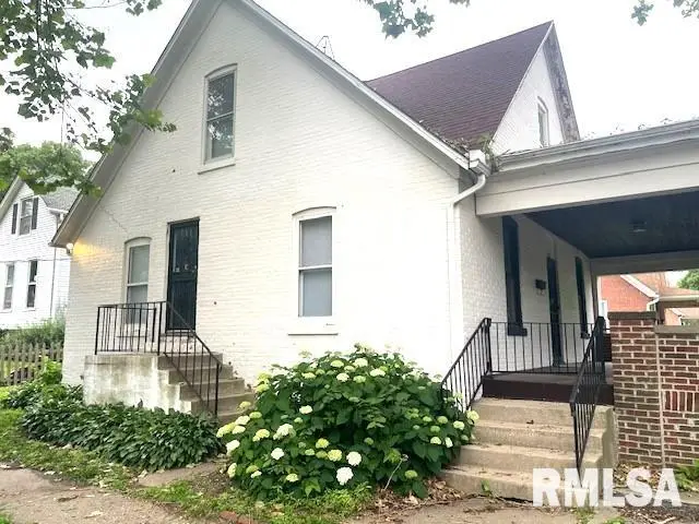 930 N 8th Street, Springfield, IL 62702 - #3