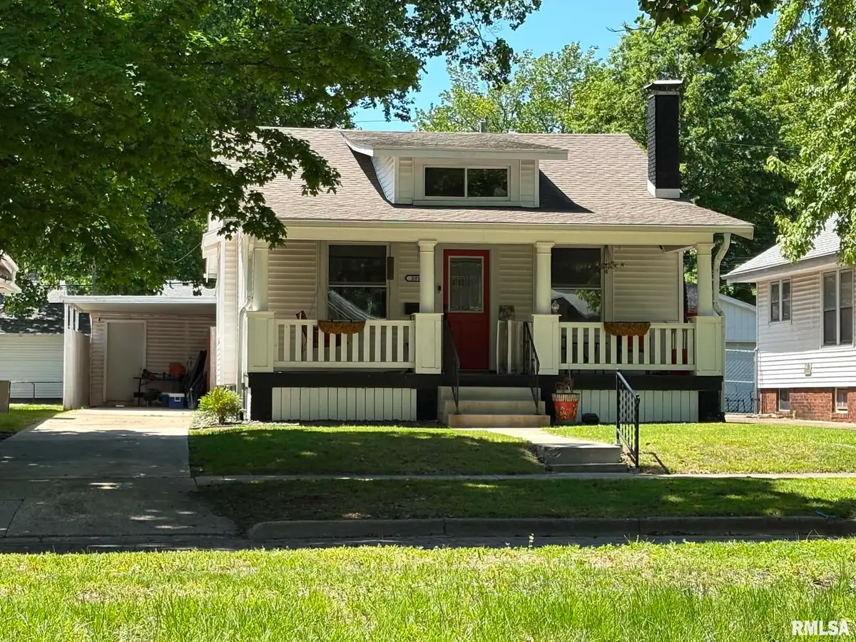 2017 S Lowell Avenue, Springfield, IL 62704-4618 - #1