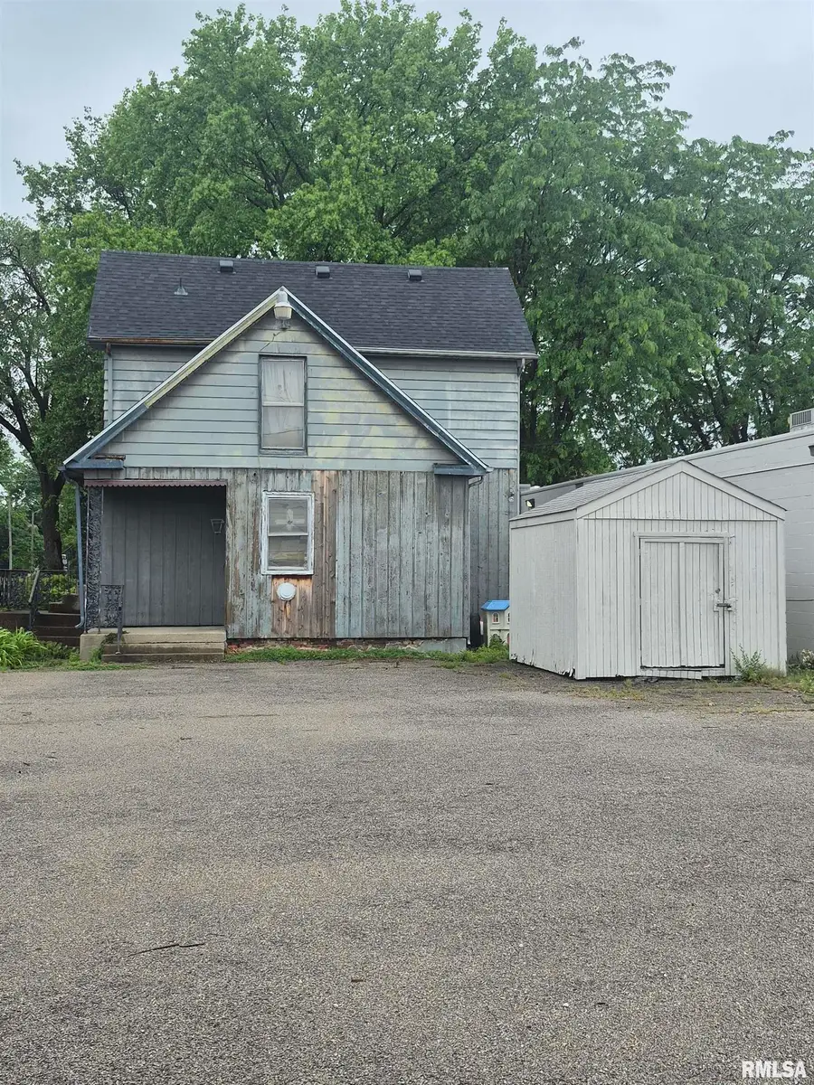 1430 S 8th Street, Springfield, IL 62703 - #2