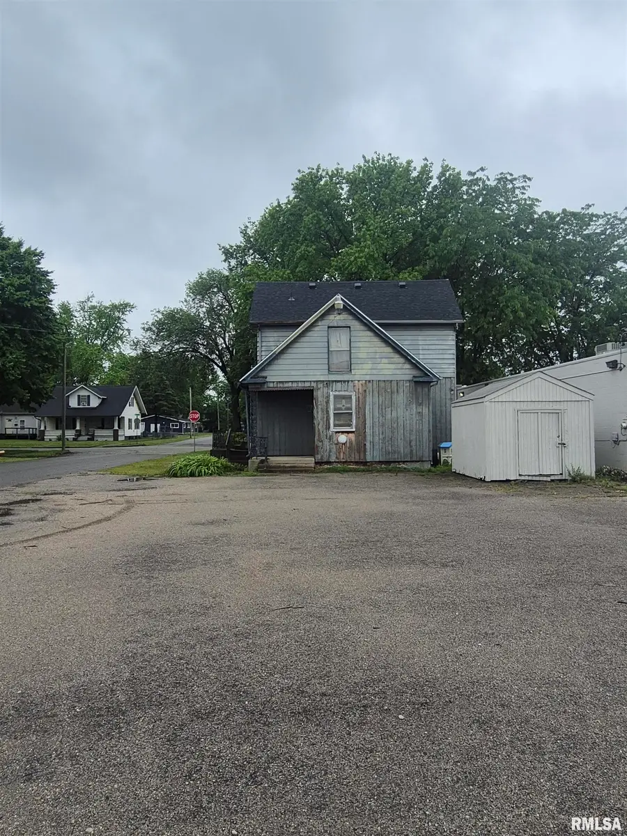 1430 S 8th Street, Springfield, IL 62703 - #3