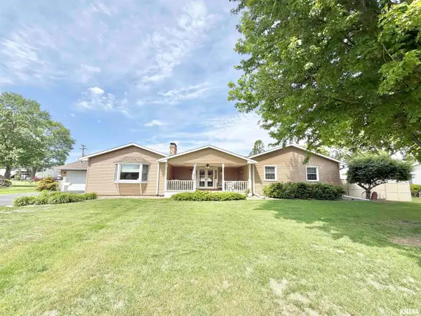 2762 Montague Drive, Galesburg, IL 61401