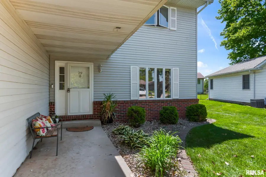 29 Hollybrook Drive, Springfield, IL 62702 - #2