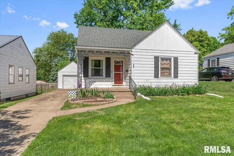 749 N Walnut Street, Springfield, IL 62702-0000 - #2