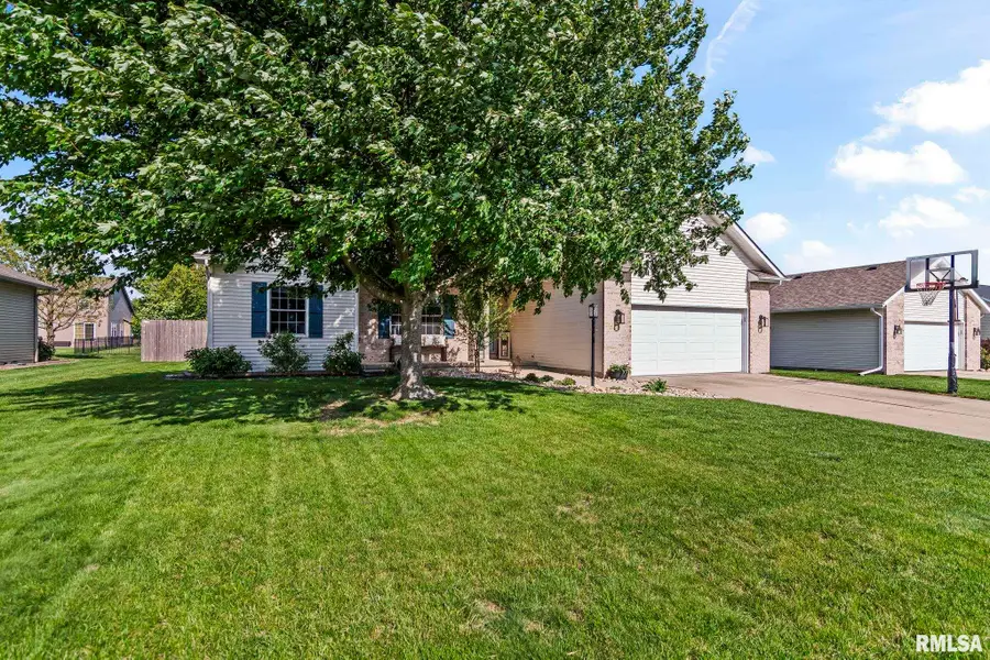 1508 Ptarmigan Drive, Chatham, IL 62629 - #3