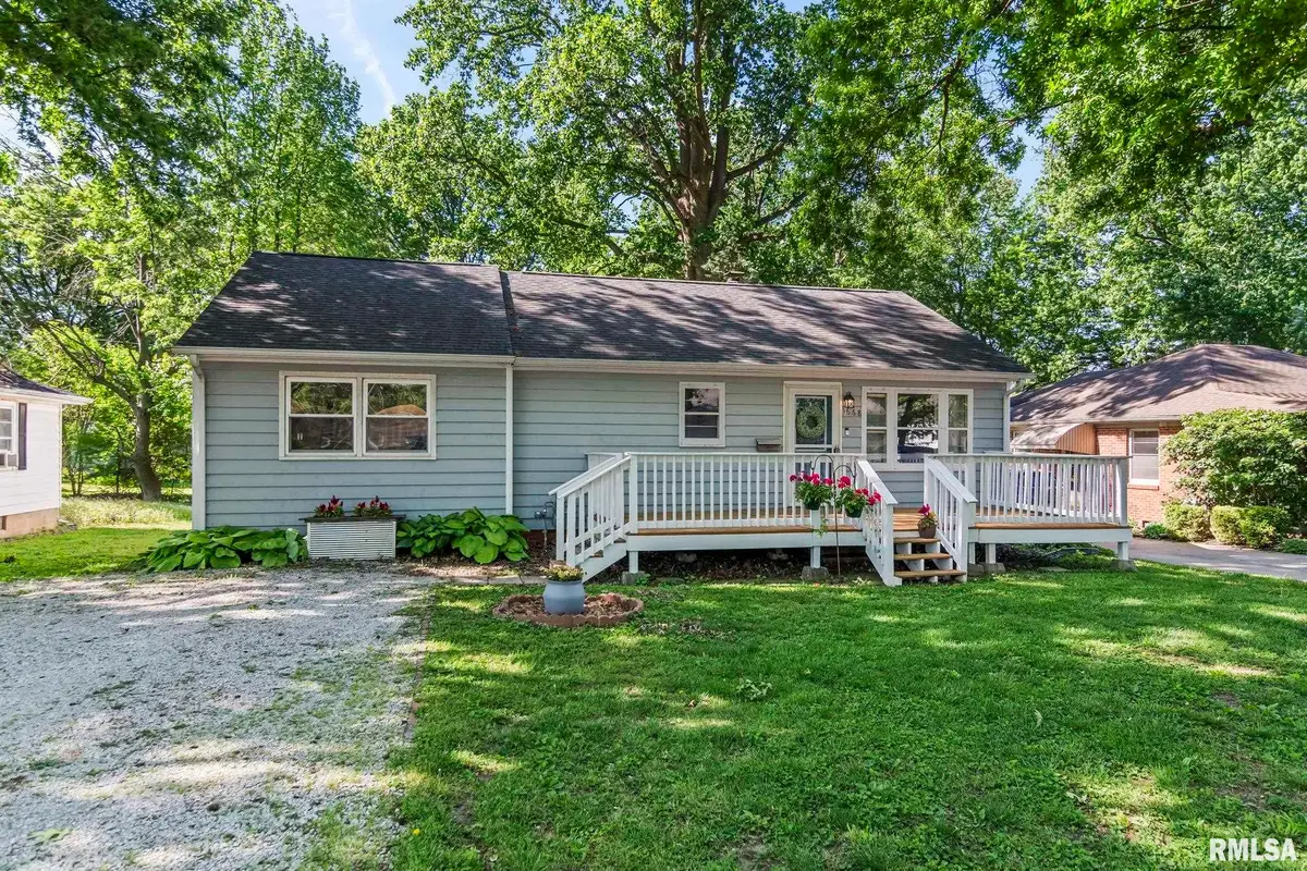 1668 Homewood Avenue, Springfield, IL 62704 - #1