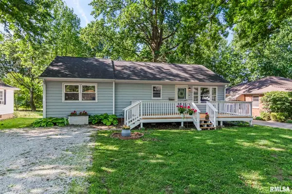 1668 Homewood Avenue, Springfield, IL 62704