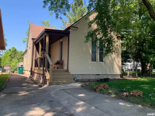 2231 Jefferson Street, Quincy, IL 62301