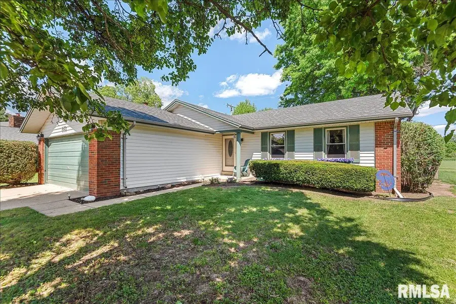 143 Springbrook Drive, Springfield, IL 62702-0000 - #2