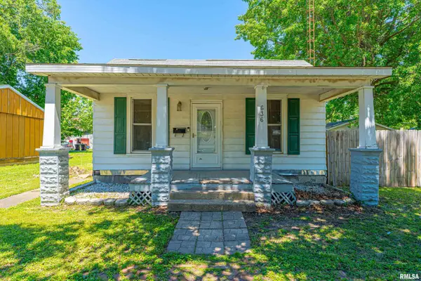636 4th Street, Lincoln, IL 62656