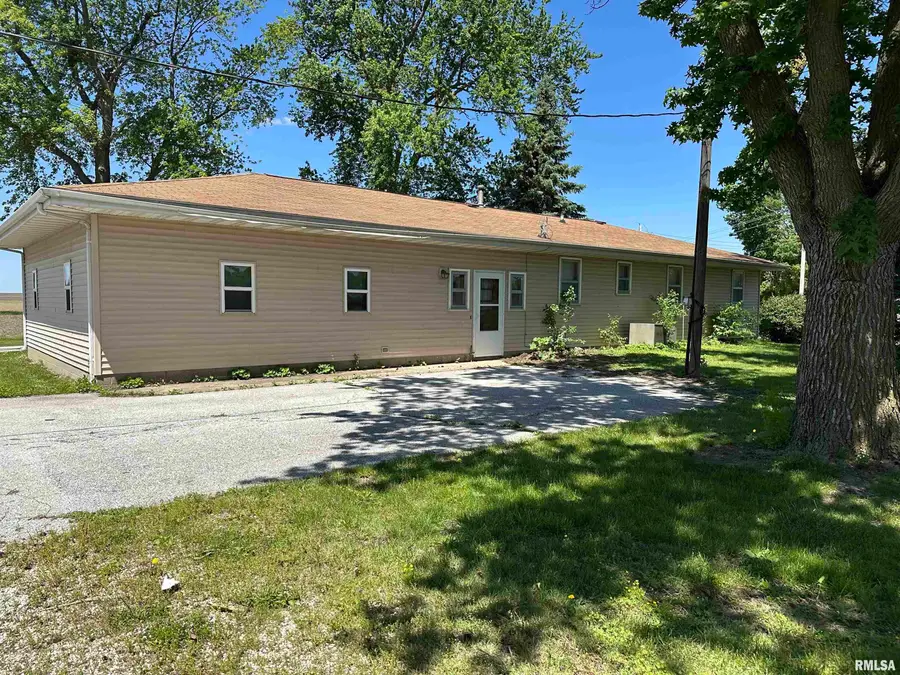2034 S Main Street, Jacksonville, IL 62650 - #2