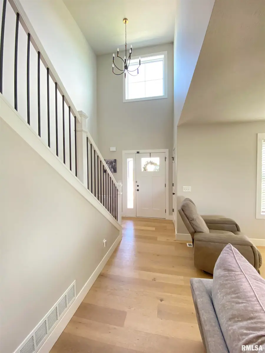 1731 Spartan Drive, Chatham, IL 62629 - #2