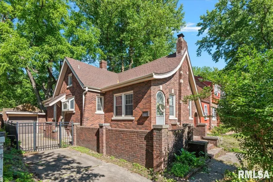 1907 S 5th Street, Springfield, IL 62703 - #2
