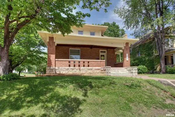 1601 State Street, Quincy, IL 62301