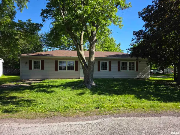 405 Keller Avenue, Virden, IL 62690