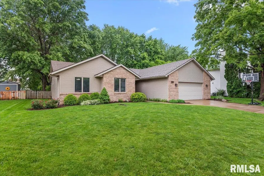 225 Appomattox Drive, Springfield, IL 62711 - #2