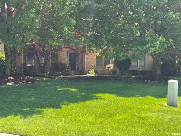 5001 Eagle Ridge, Springfield, IL 62711