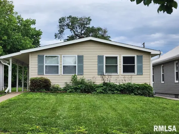 2716 College Avenue, Quincy, IL 62301