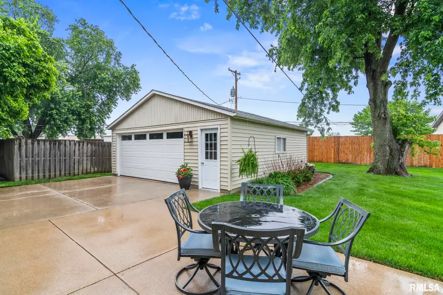 56 Bonniebrook Road, Chatham, IL 62629 - #2