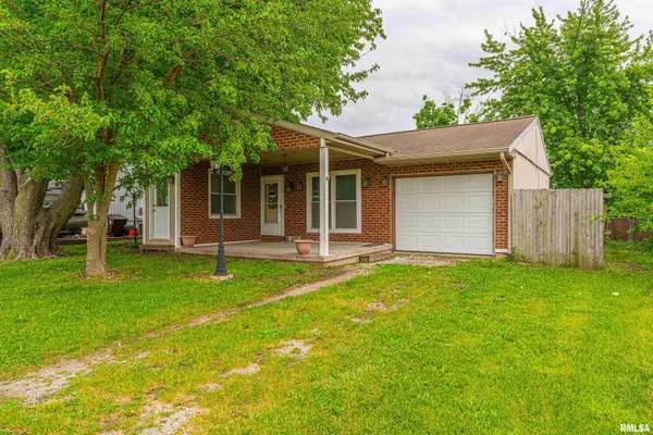 1213 Short 11th Street, Lincoln, IL 62656