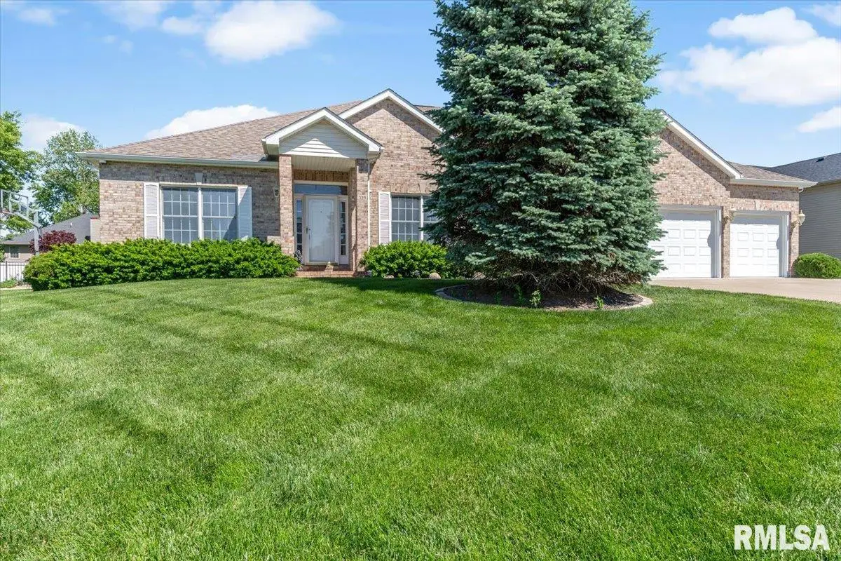 114 Heatherstone Drive, Chatham, IL 62629 - #1
