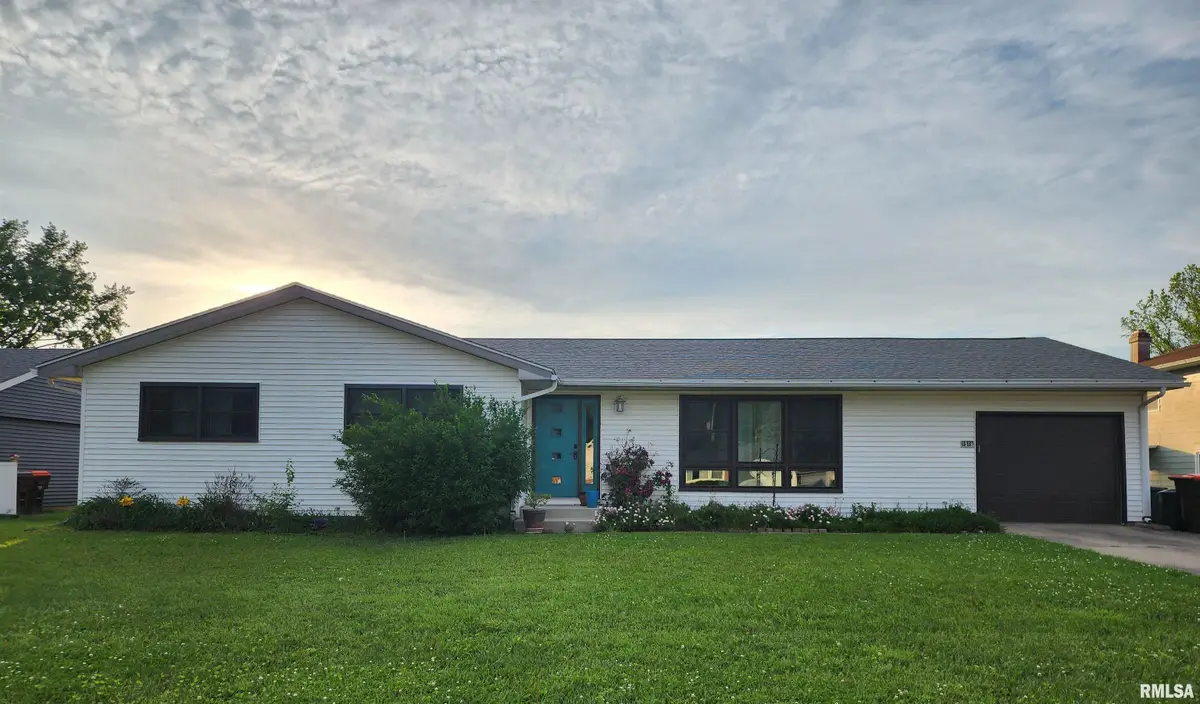 1519 Rutledge Drive, Lincoln, IL 62656 - #1
