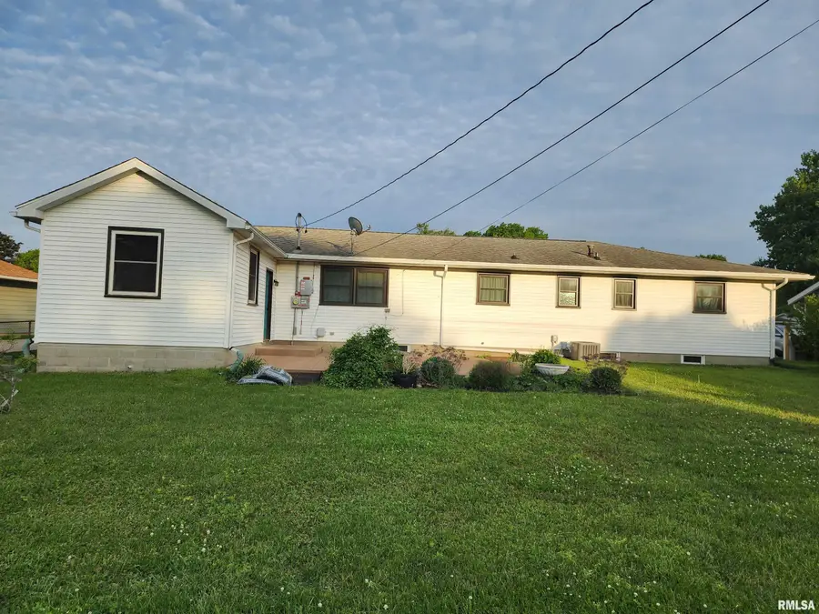 1519 Rutledge Drive, Lincoln, IL 62656 - #2