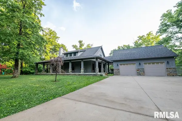 3918 N Saint Marie Road, Olney, IL 62450