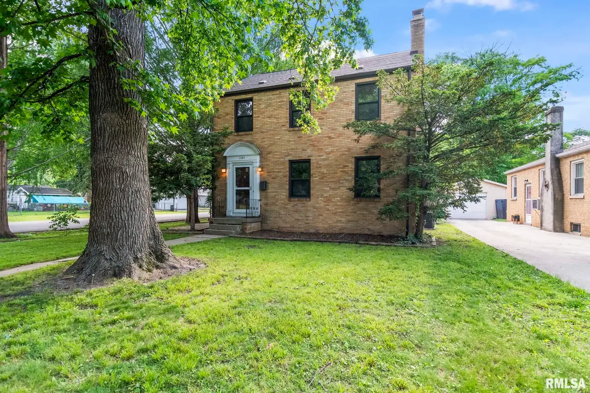 1349 Glenwood Avenue, Springfield, IL 62704 - #1