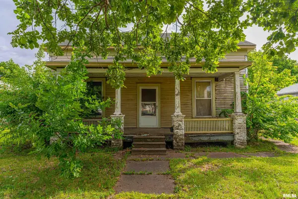 917 Broadway Street, Lincoln, IL 62656