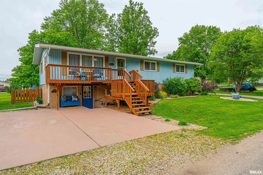 308 N Irving Street, Mason City, IL 62664 - #2