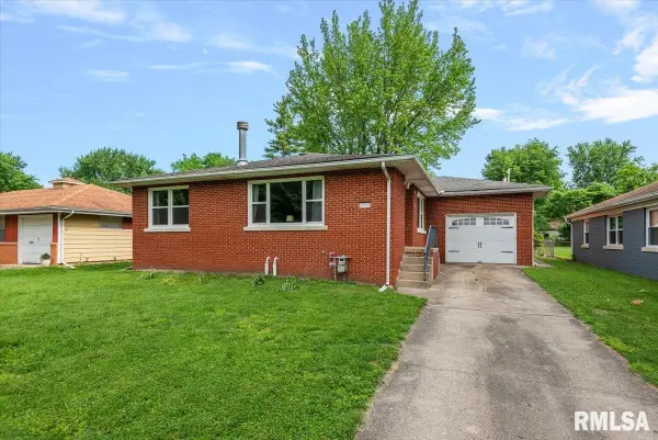 1661 W Homewood Avenue, Springfield, IL 62704