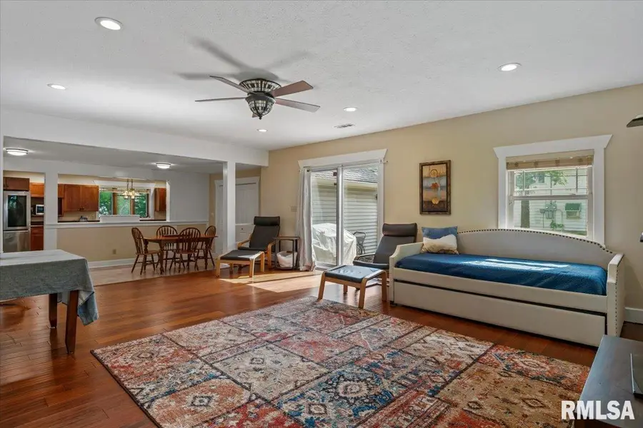3104 S 3rd Street, Springfield, IL 62703 - #3