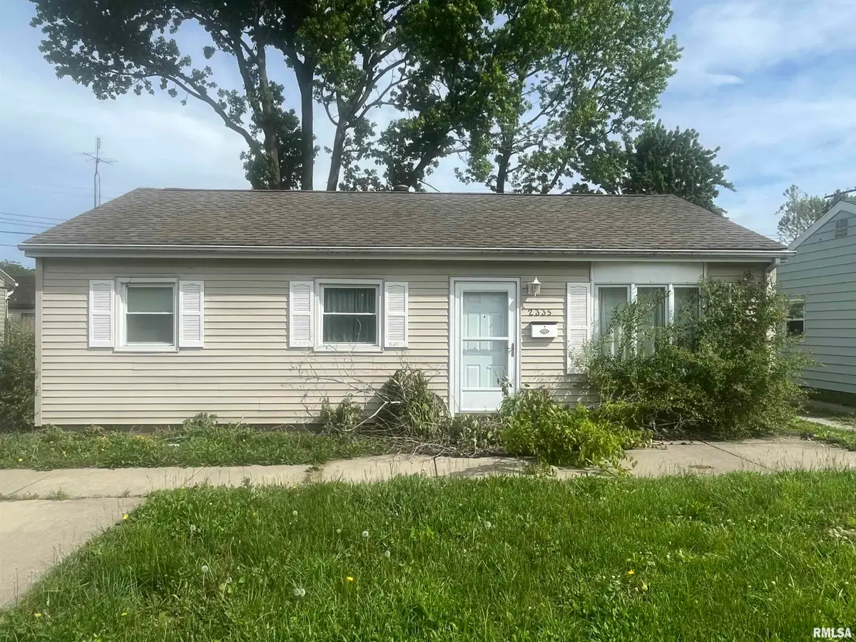 2335 Ramsey Avenue, Springfield, IL 62702 - #1