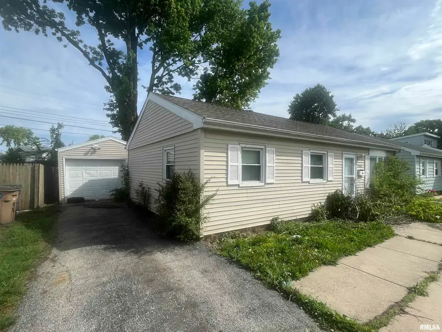 2335 Ramsey Avenue, Springfield, IL 62702 - #2