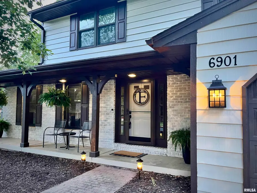 6901 N Aycliffe Drive, Peoria, IL 61614 - #3
