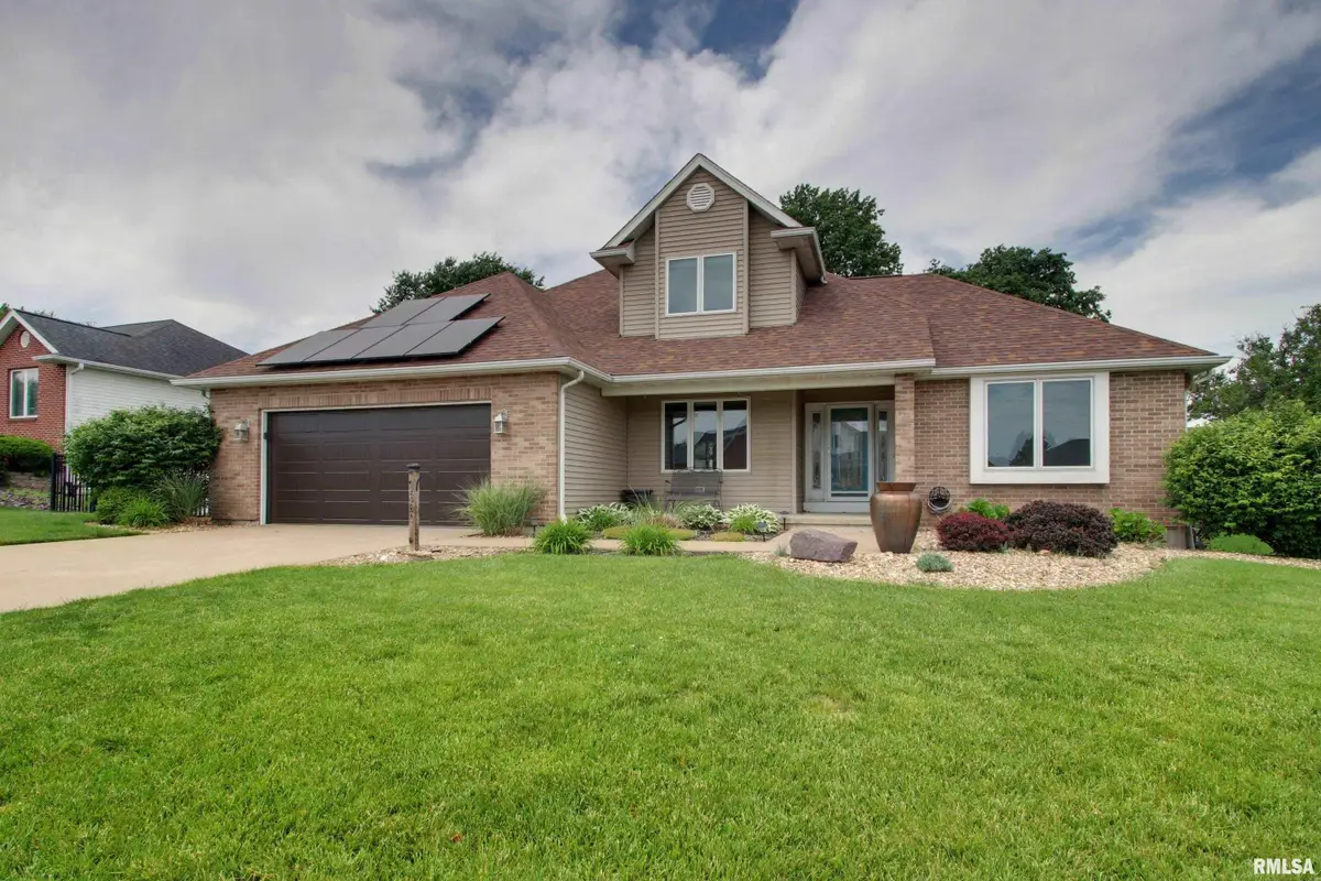 1300 Cadbury Ridge, Quincy, IL 62305 - #1