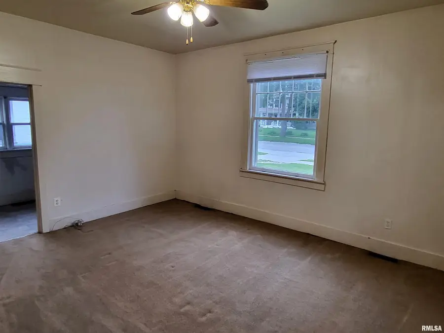 1620 Locust Street, Quincy, IL 62301 - #3