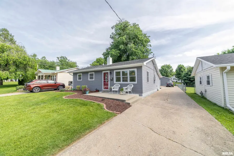 1416 Madison Street, Quincy, IL 62301 - #2