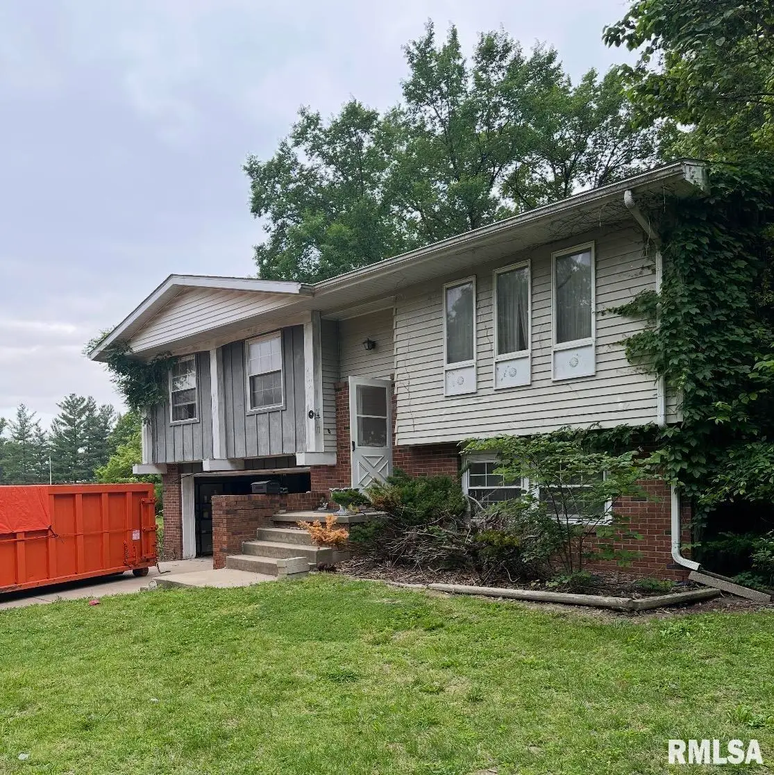 1933 N 700 East Road, Edinburg, IL 62531 - #1