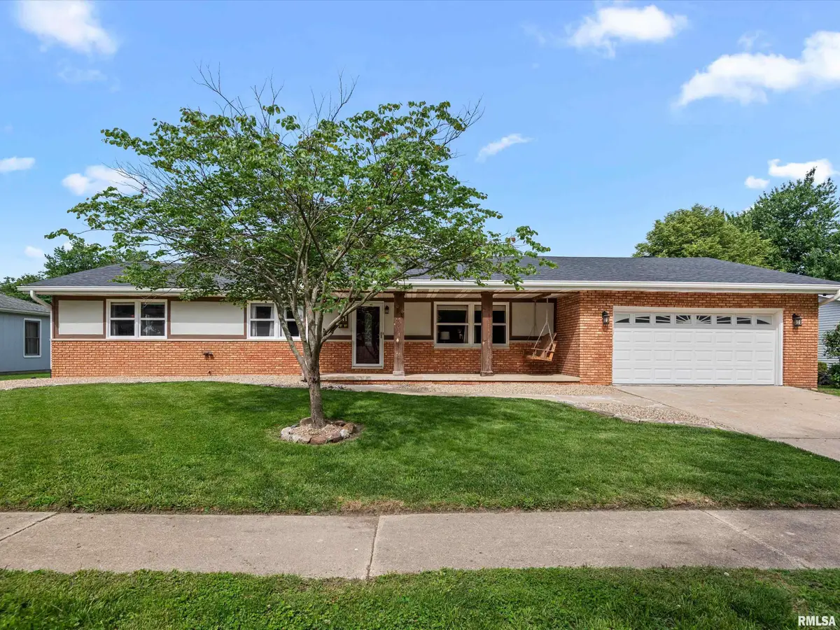 41 Guinevere Drive, Rochester, IL 62563 - #1