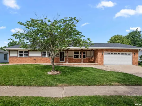 41 Guinevere Drive, Rochester, IL 62563