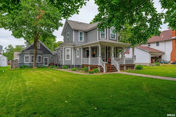 417 N Mclean Street, Lincoln, IL 62656