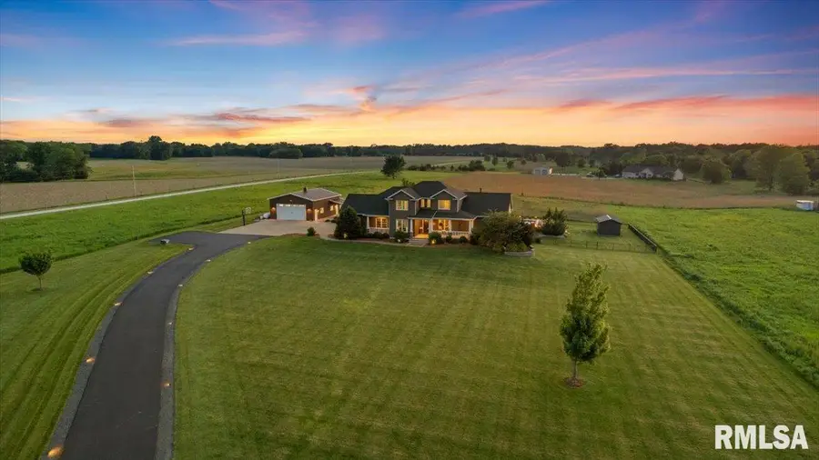15059 A Kent Street, Athens, IL 62613 - #3